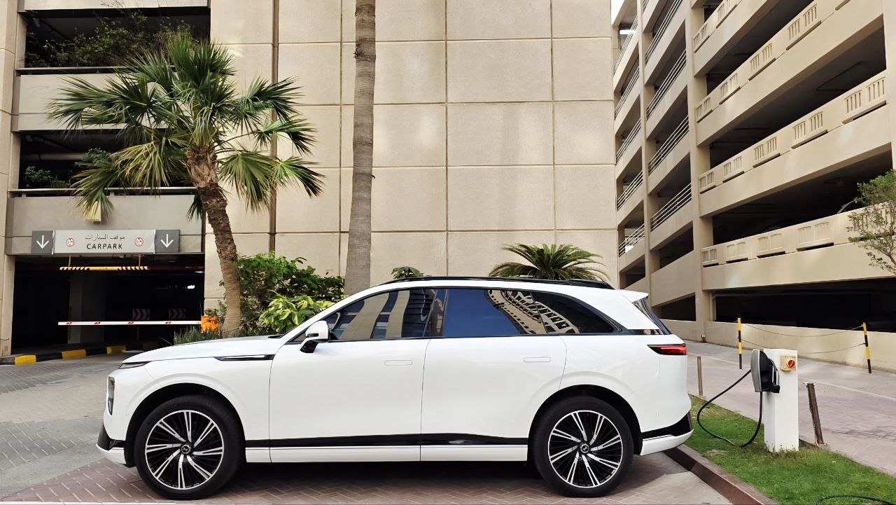 XPENG G9